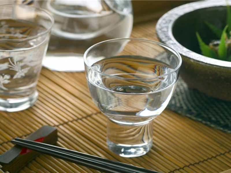 甲醇檢測儀，為禮品用酒做檢查